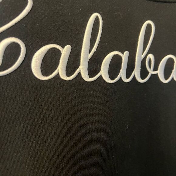 Women's Kendall + Kylie Calabasas Hoodie Sweatshirt Sz small. - Picture 3 of 8